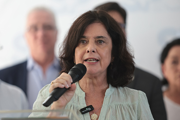 A ex-ministra da Saúde, Nísia Trindade A ex-ministra da Saúde, Nísia Trindade