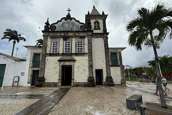 Paróquia de Nossa Senhora da Boa Viagem, templo barroco do século 18, fica na região da Cidade Baixa Paróquia de Nossa Senhora da Boa Viagem, templo barroco do século 18, fica na região da Cidade Baixa