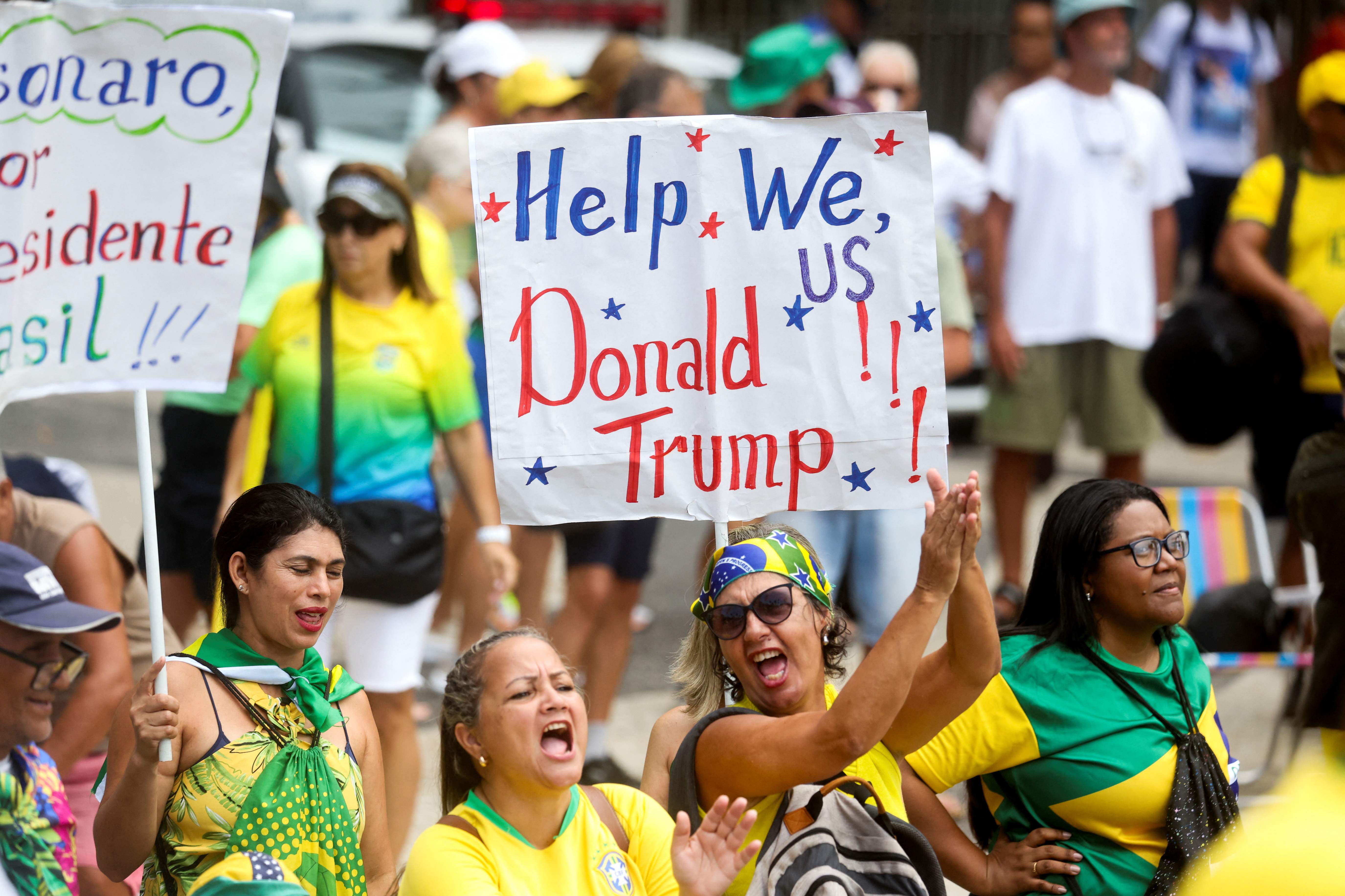 Movimento tenta criar clima político para reverter, no futuro, inelegibilidade do ex-presidente