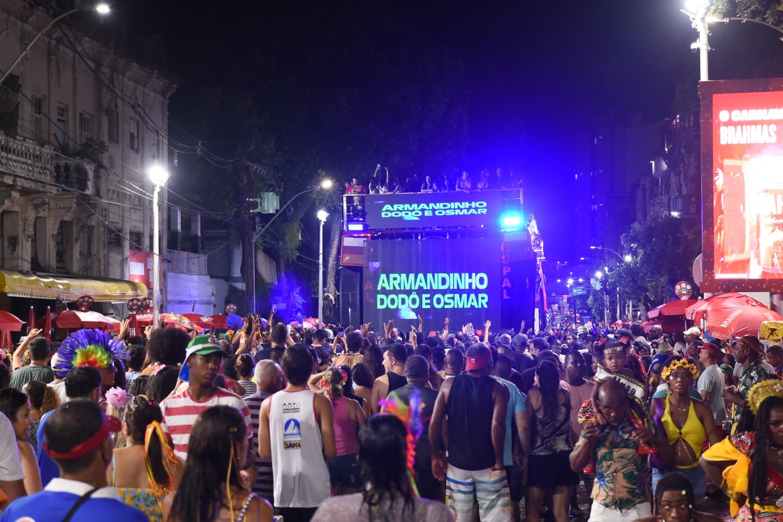 A banda também encantou os foliões com um repertório eclético e plural