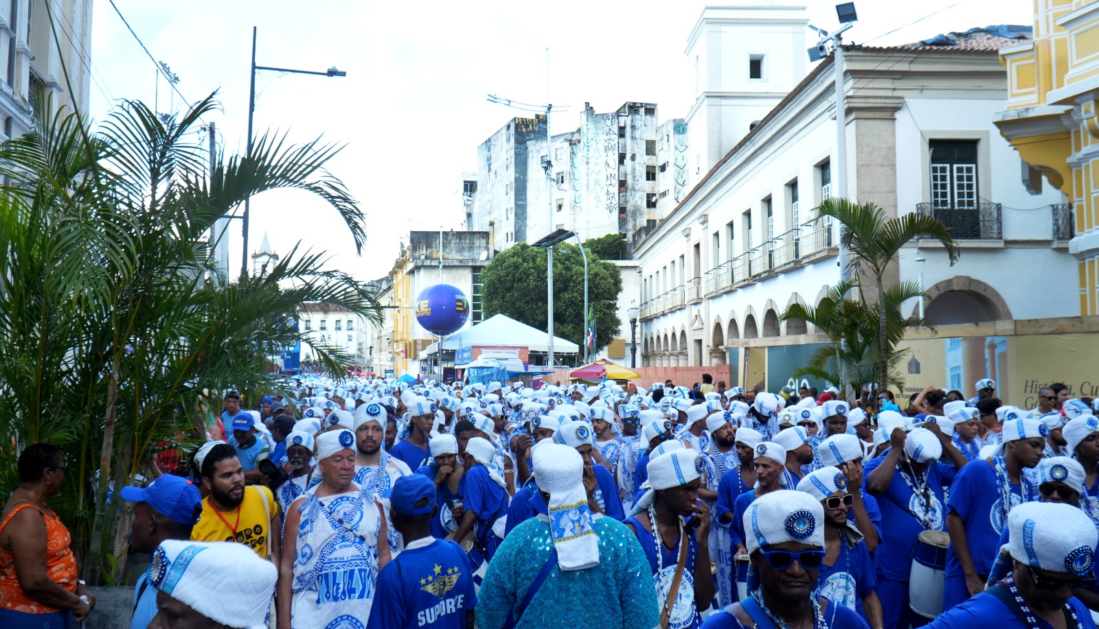 O desfile contou com o patrocínio do programa Ouro Negro O desfile contou com o patrocínio do programa Ouro Negro