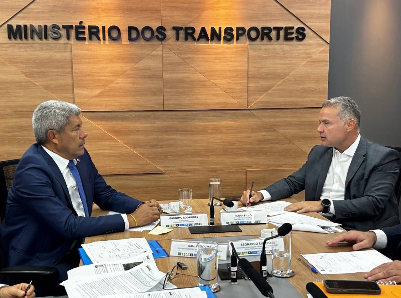 Aeroporto de Irecê é pauta durante agenda do governador em Brasília Aeroporto de Irecê é pauta durante agenda do governador em Brasília