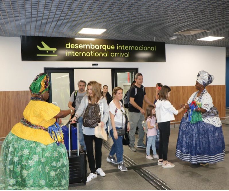 Bahia supera todos os demais estados do Nordeste, juntos, na atração de turistas internacionais Bahia supera todos os demais estados do Nordeste, juntos, na atração de turistas internacionais