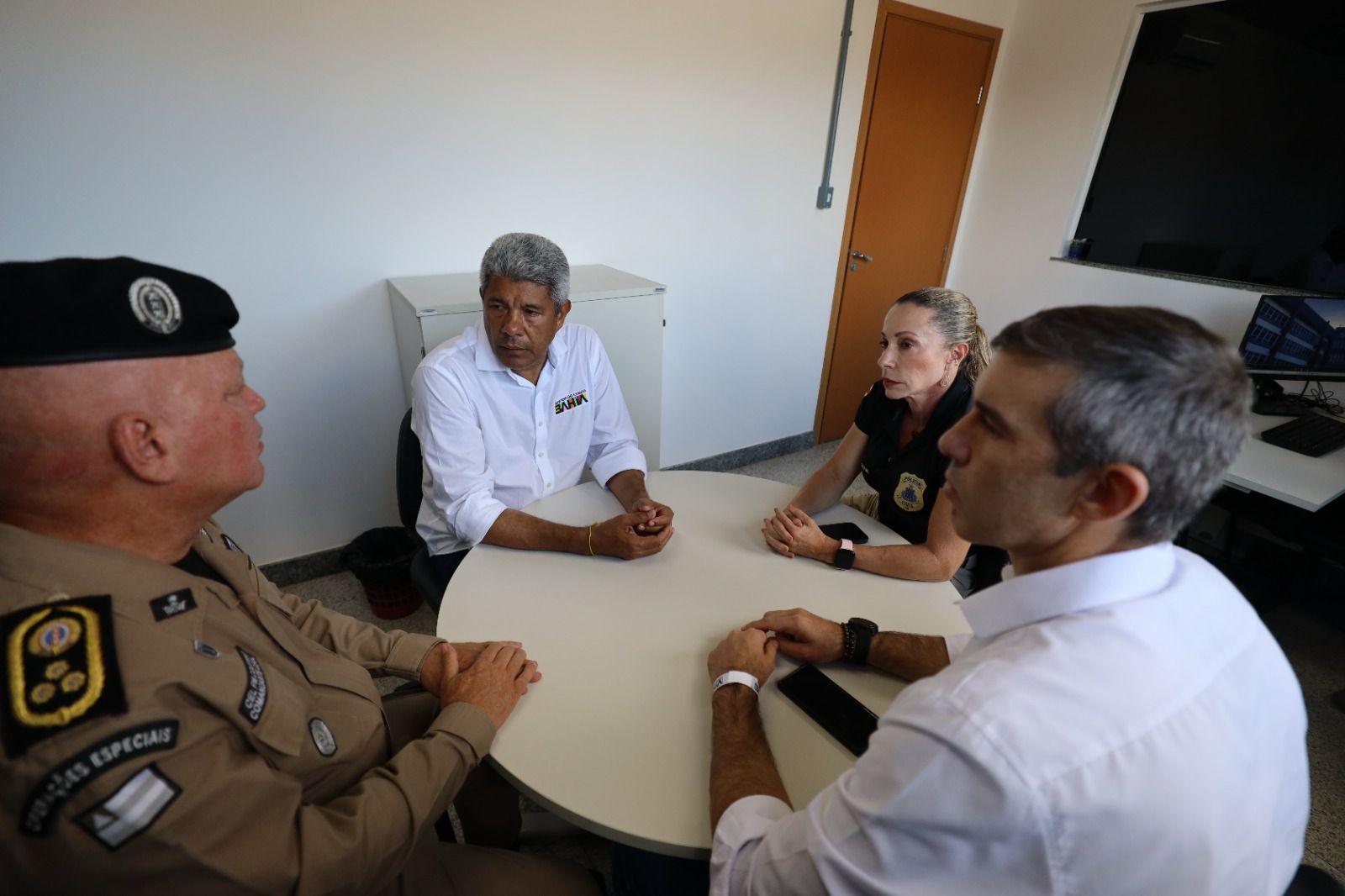 A reunião ocorreu na cidade de Jussari, na região Sul da Bahia, após a inauguração do novo Pelotão da PM e da nova Delegacia Territorial (DT) A reunião ocorreu na cidade de Jussari, na região Sul da Bahia, após a inauguração do novo Pelotão da PM e da nova Delegacia Territorial (DT)