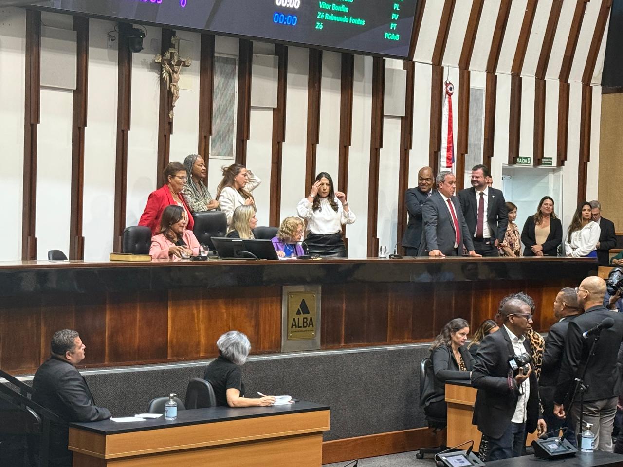 Plenário da Câmara da Assembleia Legislativa da Bahia (AL-BA) Plenário da Câmara da Assembleia Legislativa da Bahia (AL-BA)