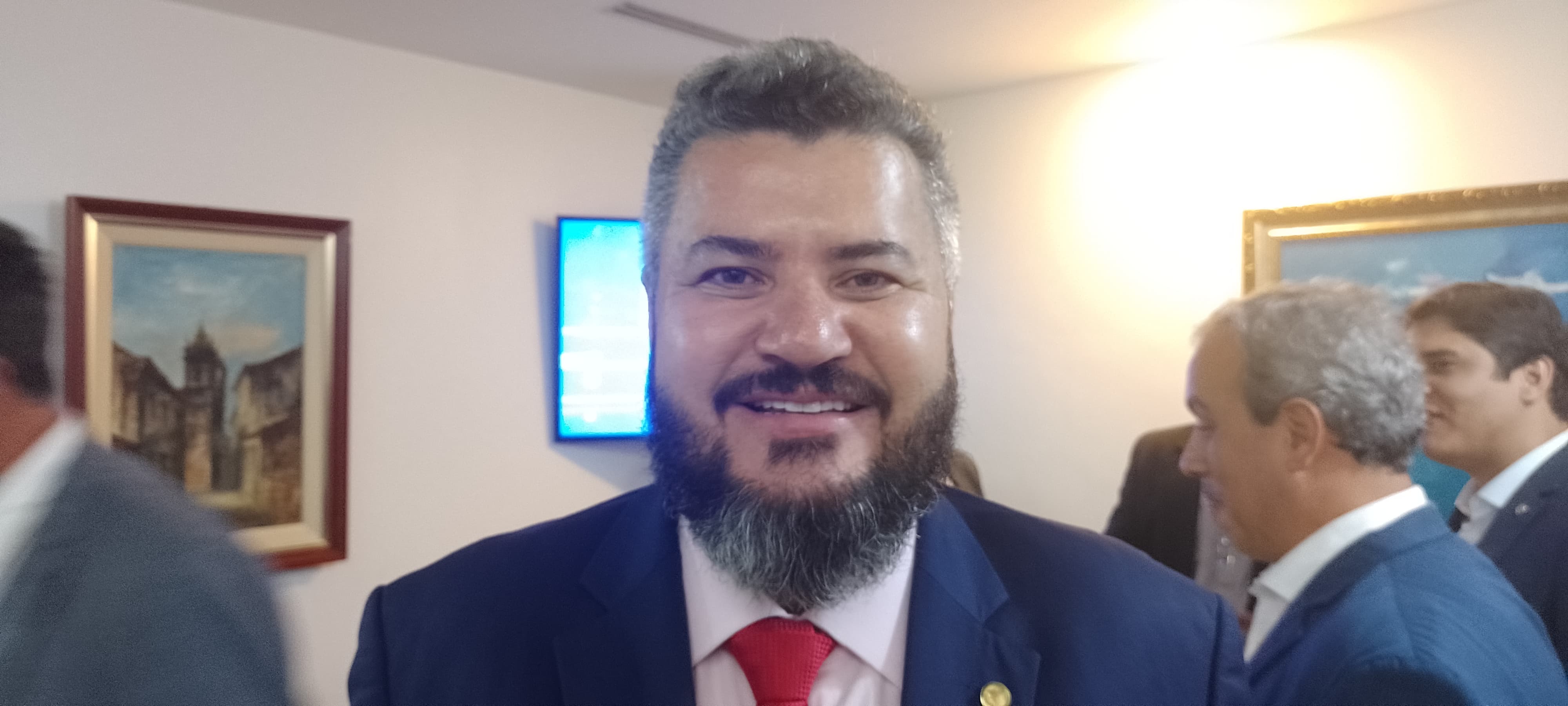 O deputado estadual Júnior Muniz (PT)