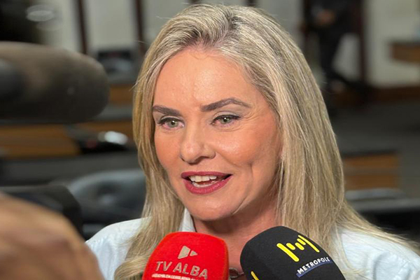 A presidente da Assembleia Legislativa da Bahia (AL-BA), deputada Ivana Bastos (PSD) A presidente da Assembleia Legislativa da Bahia (AL-BA), deputada Ivana Bastos (PSD)