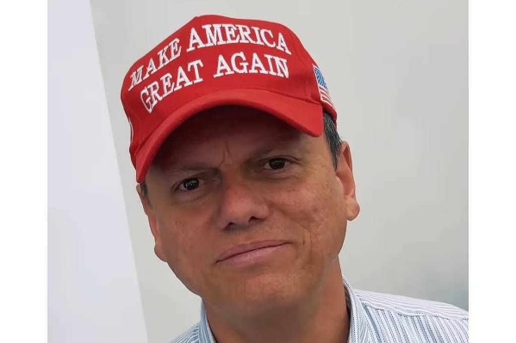 Tarcísio e bolsonaristas ignoram tarifaço dos EUA ao Brasil após apoio a Trump