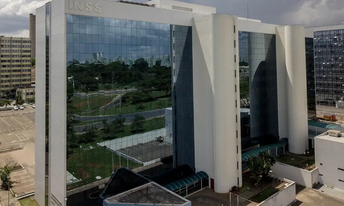Ministro Gilmar Mendes destacou prejuízos aos segurados pelo instituto