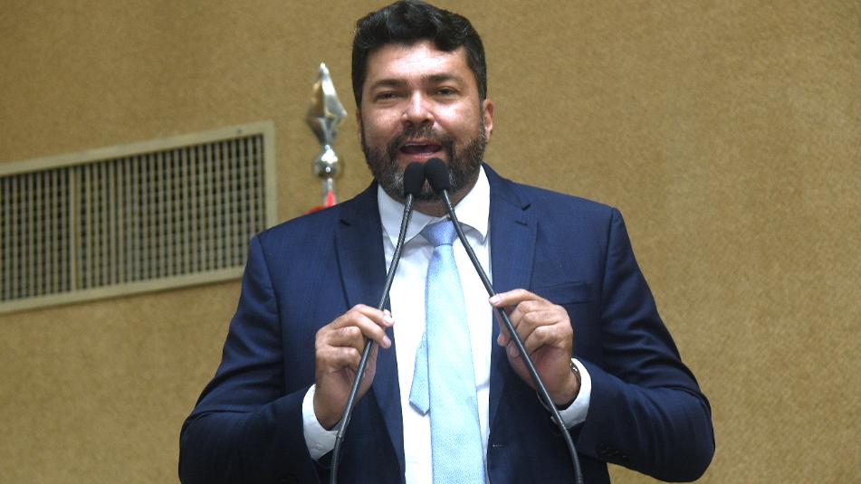 Marcinho Oliveira Marcinho Oliveira