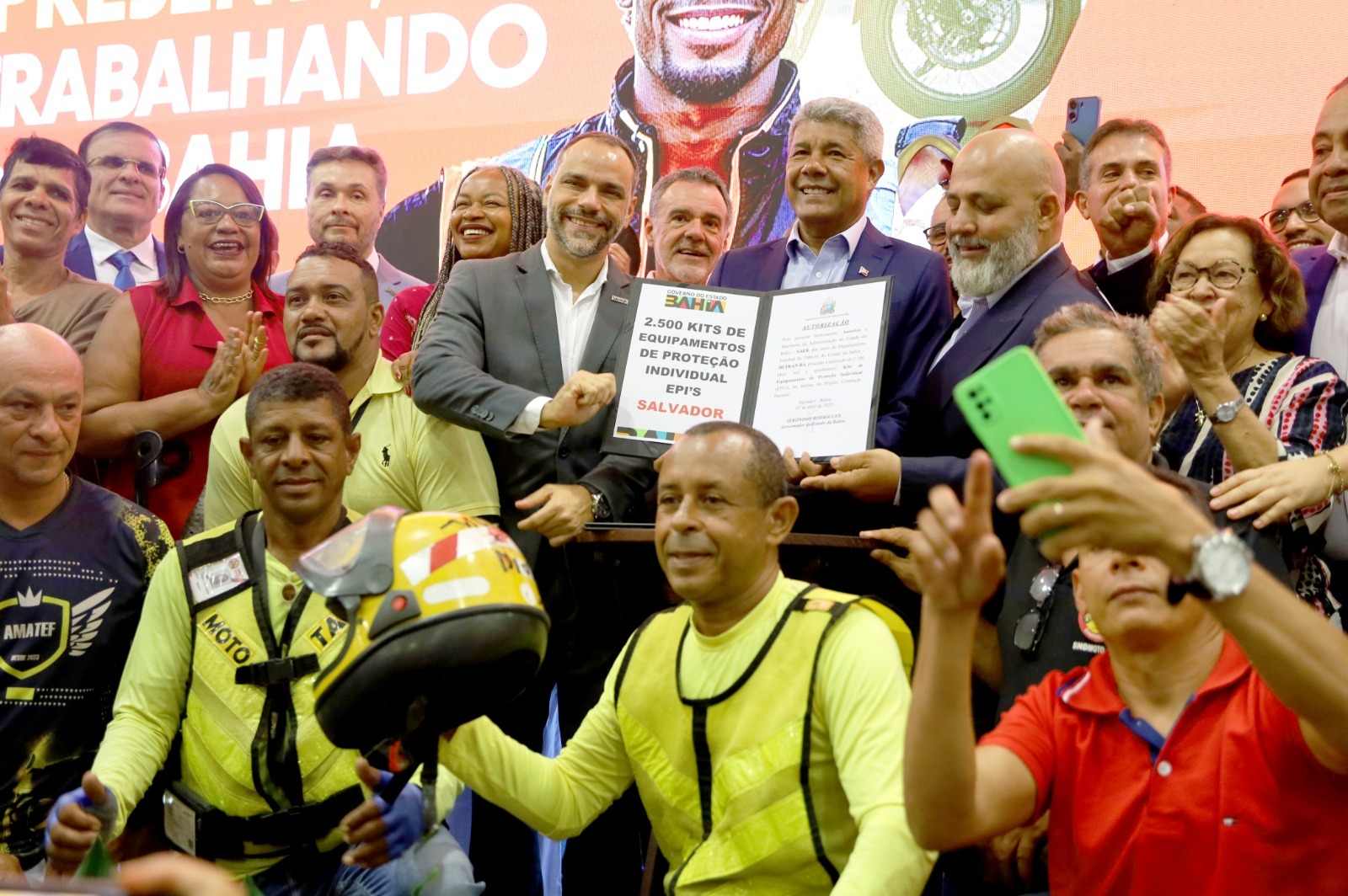 Governo estadual destinará cerca de R$ 30 milhões para a iniciativa, através da Secretaria do Trabalho, Emprego, Renda e Esporte (Setre)