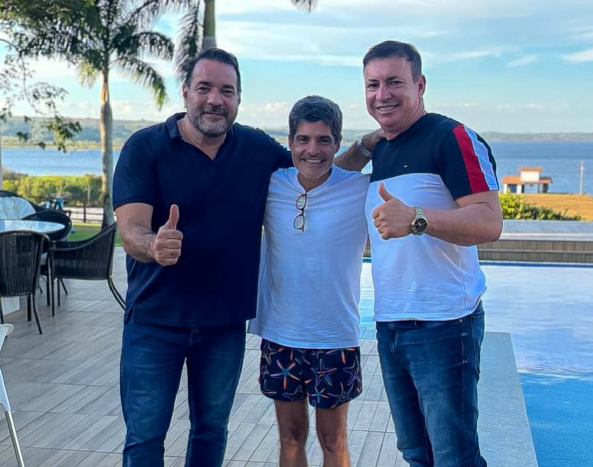 O deputado estadual Alan Sanches, o ex-prefeito de Salvador, ACM Neto e o empresário Ditinho Lemos