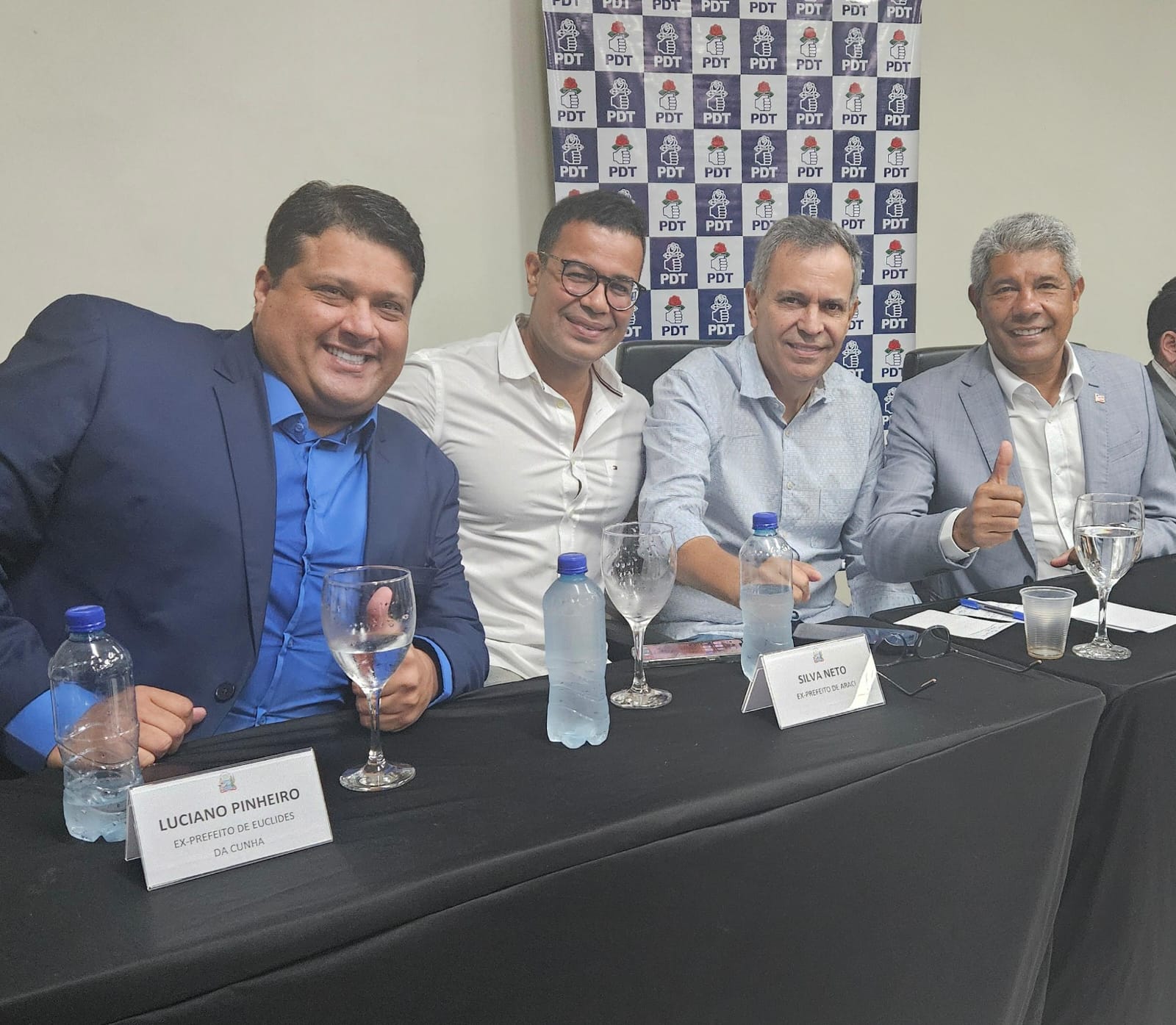 As conversas para o ingresso do PDT na base de Jerônimo começaram em fevereiro As conversas para o ingresso do PDT na base de Jerônimo começaram em fevereiro