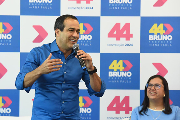 O prefeito Bruno Reis