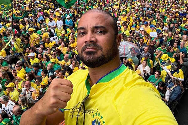 Capitão Alden (PL) marcou presença na manifestação na Avenida Paulista Capitão Alden (PL) marcou presença na manifestação na Avenida Paulista