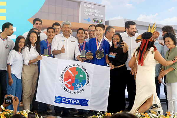 O deputado estadual Marcinho Oliveira (União) acompanhou o governador Jerônimo Rodrigues (PT) numa agenda em Paulo Afonso