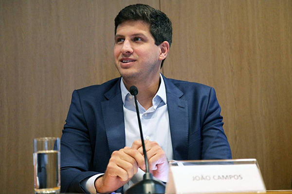 Único candidato à presidência nacional do PSB, o prefeito do Recife, João Campos