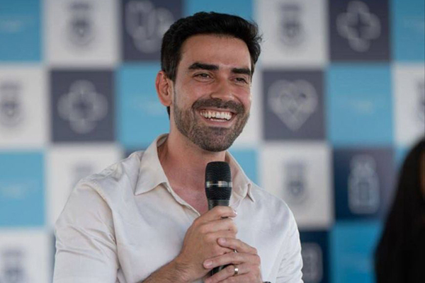 O prefeito de Luís Eduardo Magalhães Junior Marabá (PP)