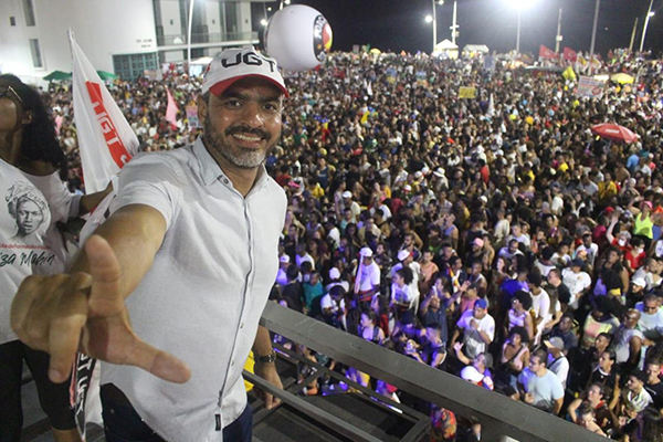 O presidente da UGT-BA, Marcelo Carvalho