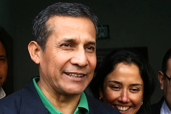 O ex-presidente do Peru Ollanta Humala e sua mulher, Nadine Heredia O ex-presidente do Peru Ollanta Humala e sua mulher, Nadine Heredia