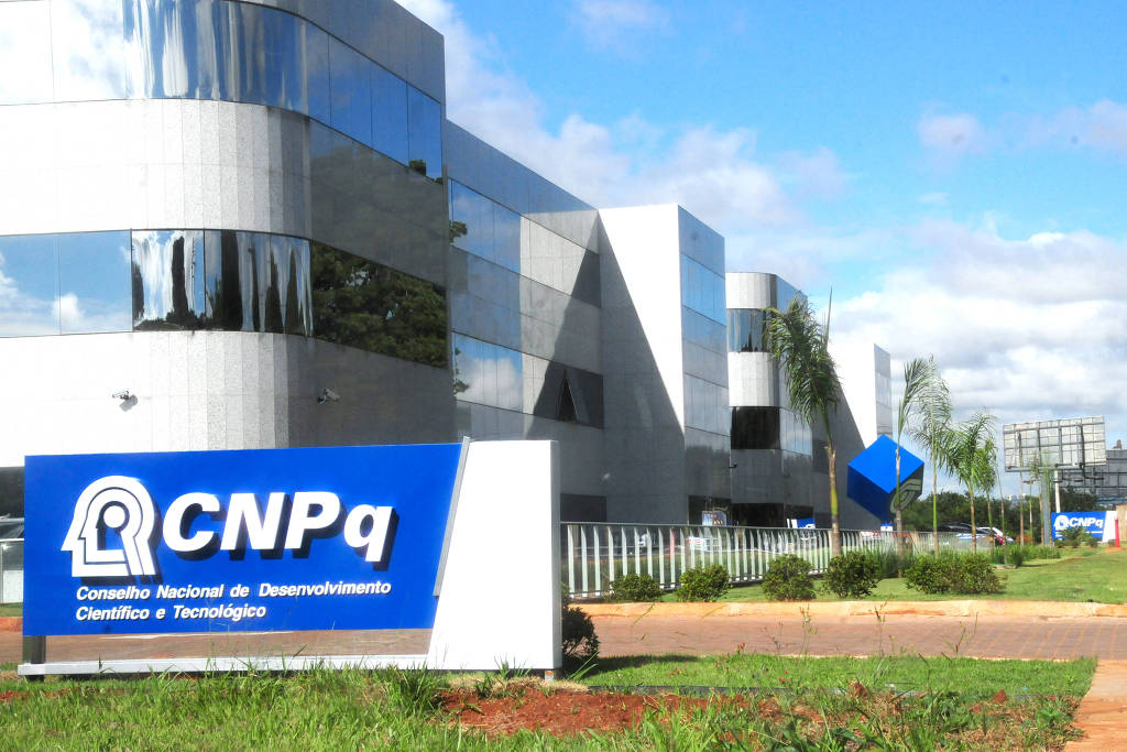 Edifício sede do CNPq (Conselho Nacional de Desenvolvimento Científico e Tecnológico), em Brasília (DF) 