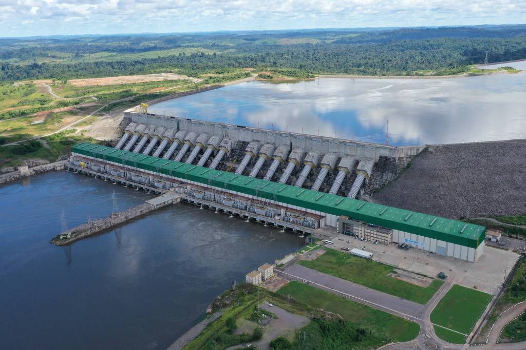 Vista da casa de força principal da hidrelétrica de Belo Monte, no Pará; nos períodos de pico, usina chega a responder por 12% da oferta de energia para o sistema nacional Vista da casa de força principal da hidrelétrica de Belo Monte, no Pará; nos períodos de pico, usina chega a responder por 12% da oferta de energia para o sistema nacional