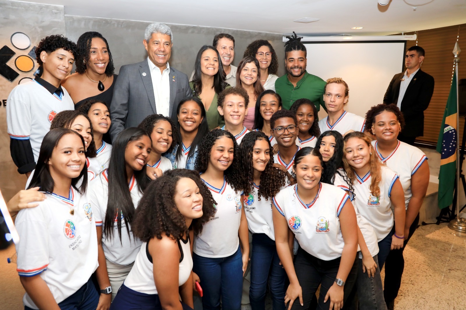 A assinatura dos decretos ocorreu na sede do Detran-BA, em Salvador A assinatura dos decretos ocorreu na sede do Detran-BA, em Salvador