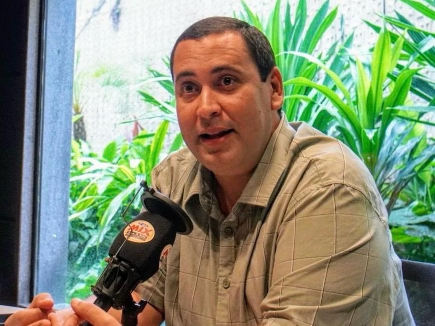 Éden Valadares, presidente do PT na Bahia Éden Valadares, presidente do PT na Bahia