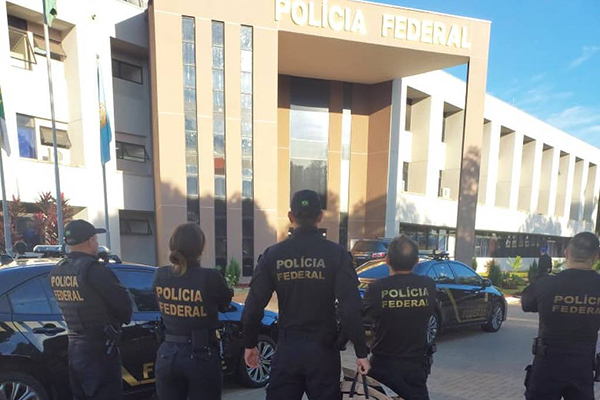 Operação da Polícia Federal sobre fraudes na Caixa Econômica Federal