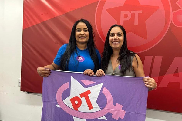 A atual presidente do PT em Salvador, Cema Mosil, declarou apoio a Ana Carolina à presidência municipal do partido A atual presidente do PT em Salvador, Cema Mosil, declarou apoio a Ana Carolina à presidência municipal do partido