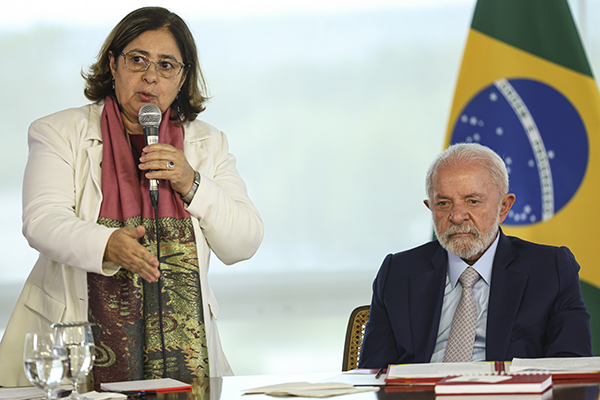 A ministra das Mulheres, Cida Gonçalves, conversou com o presidente Lula (PT) nesta sexta-feira (2) A ministra das Mulheres, Cida Gonçalves, conversou com o presidente Lula (PT) nesta sexta-feira (2)
