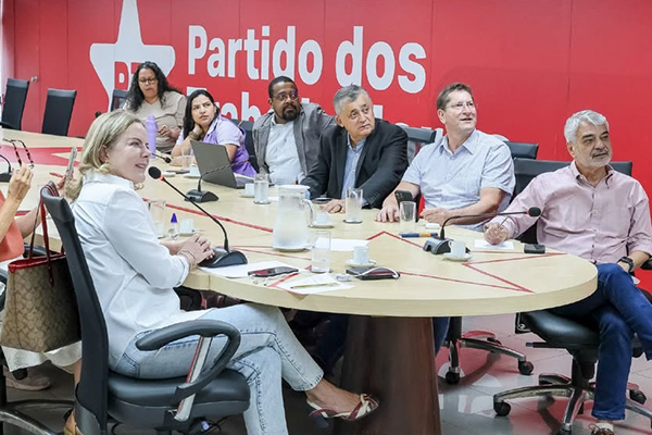 Reunião de dirigentes do PT Reunião de dirigentes do PT