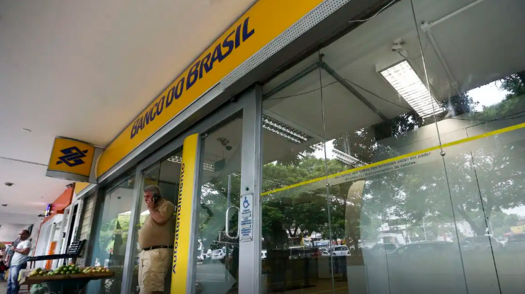 Novidade pretende reduzir consumo de papel por caixas eletrônicos Novidade pretende reduzir consumo de papel por caixas eletrônicos