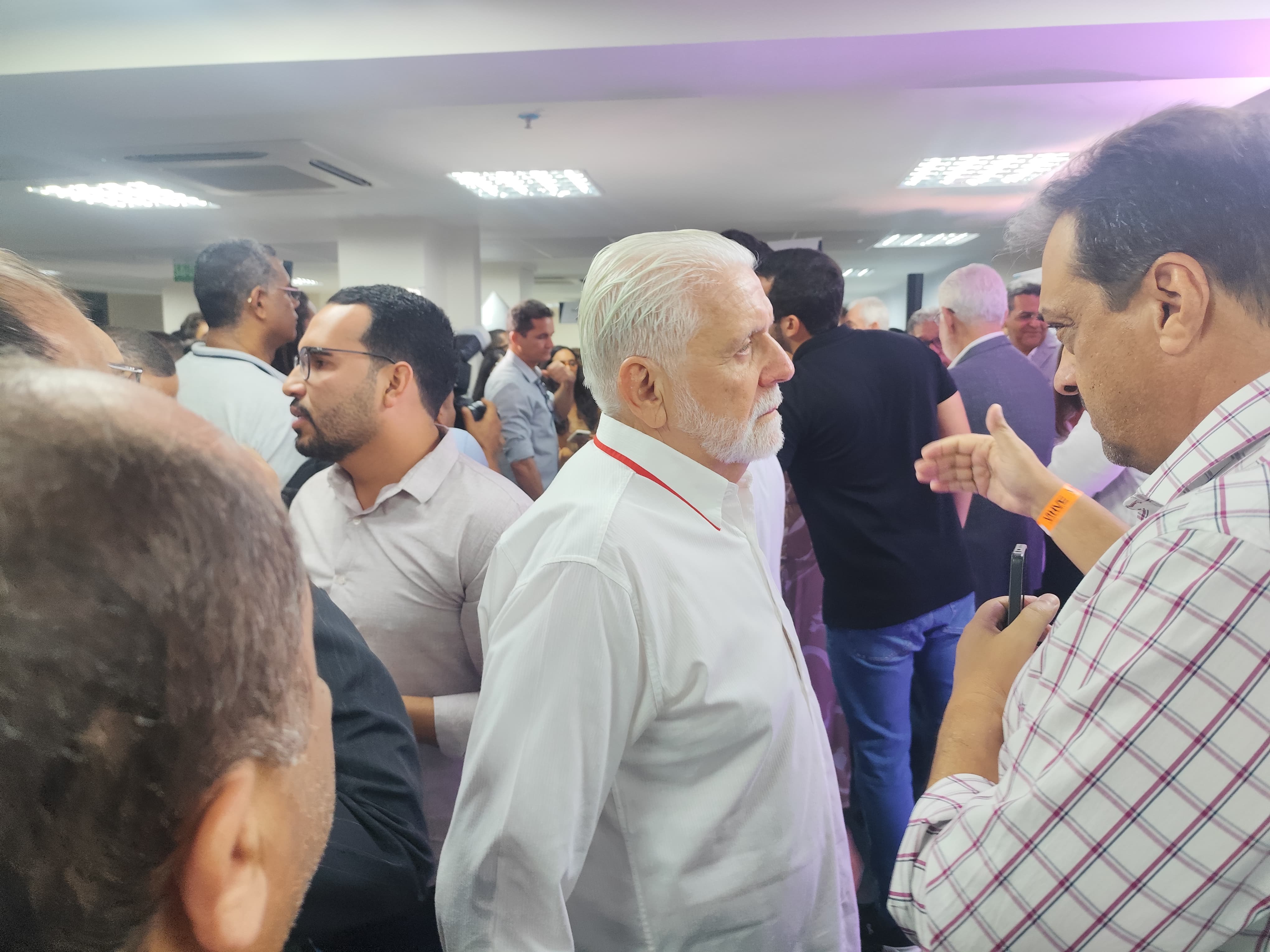 Senador Jaques Wagner (PT) Senador Jaques Wagner (PT)