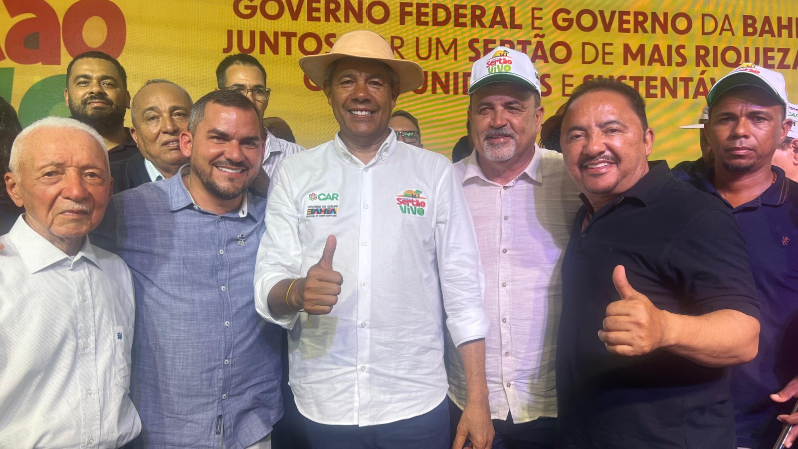 Reunião contou com a presença de diversas lideranças políticas local Reunião contou com a presença de diversas lideranças políticas local