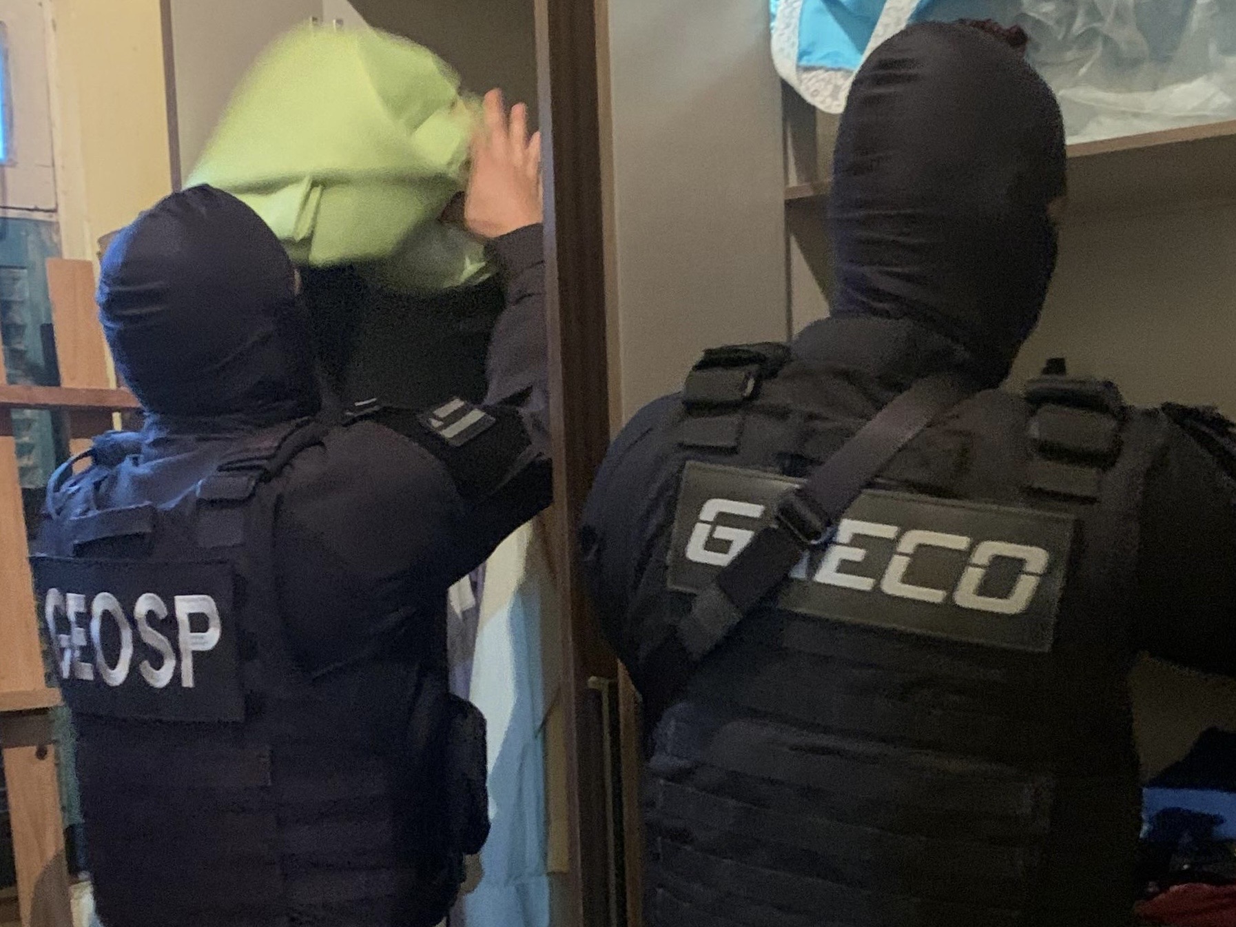MPBA e SSP cumprem mandados de busca e de prisão em Teodoro Sampaio MPBA e SSP cumprem mandados de busca e de prisão em Teodoro Sampaio