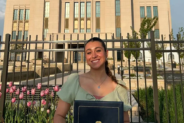 A brasileira Caroline Dias Gonçalves, 19, foi presa em 5 de junho nos Estados Unidos