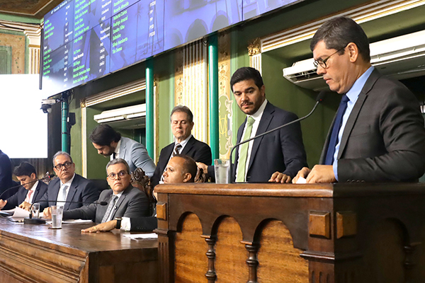 Vereador Claudio Tinoco (União) apresentou uma proposta de resolução para a criação formal do Conselho de Ética da Casa Vereador Claudio Tinoco (União) apresentou uma proposta de resolução para a criação formal do Conselho de Ética da Casa