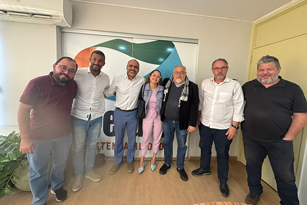 Dirigentes da Rede Sustentabilidade se reúnem em Brasília Dirigentes da Rede Sustentabilidade se reúnem em Brasília