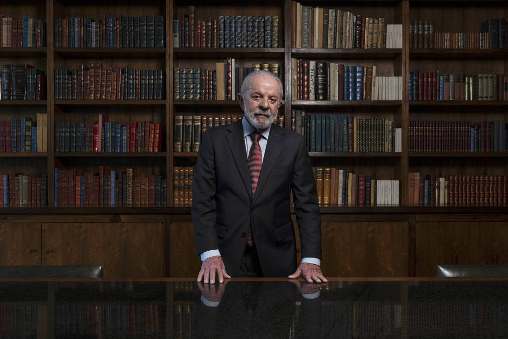 Presidente Luiz Inácio Lula da Silva no Palácio da Alvorada, em Brasília Presidente Luiz Inácio Lula da Silva no Palácio da Alvorada, em Brasília