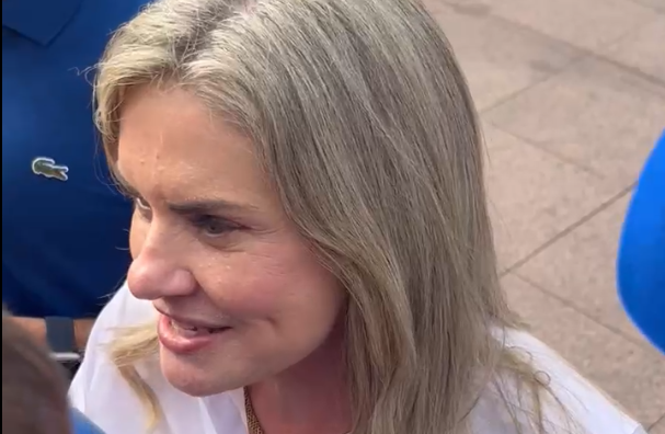 Ivana Bastos Ivana Bastos