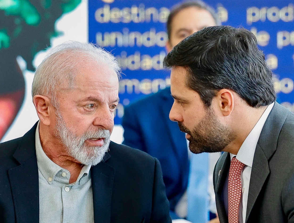 Portaria assinada pelo ministro da Justiça e Segurança Pública substituto, Manoel Carlos de Almeida Neto, visa a reforçar a segurança pública no sistema penal do estado Portaria assinada pelo ministro da Justiça e Segurança Pública substituto, Manoel Carlos de Almeida Neto, visa a reforçar a segurança pública no sistema penal do estado