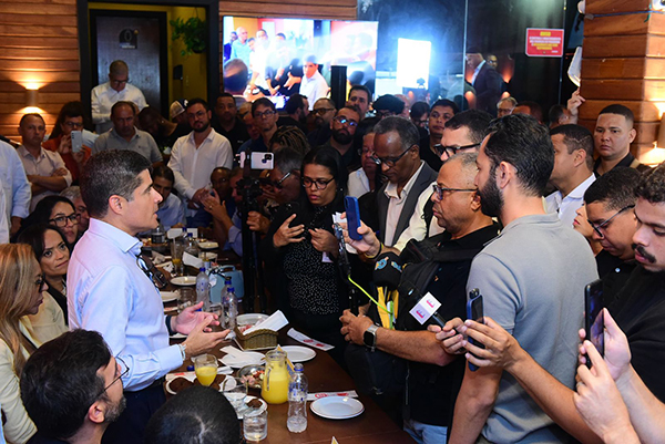 O ex-prefeito de Salvador e vice-presidente nacional do União Brasil, ACM Neto, em coletiva de imprensa em Itabuna O ex-prefeito de Salvador e vice-presidente nacional do União Brasil, ACM Neto, em coletiva de imprensa em Itabuna