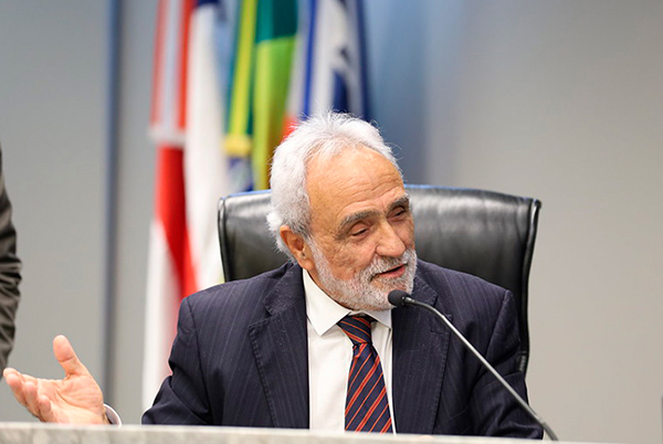 O conselheiro e vice-presidente do Tribunal de Contas do Estado da Bahia (TCE-BA), Antonio Honorato