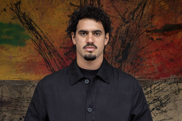 O artista visual carioca Douglas Knesse O artista visual carioca Douglas Knesse