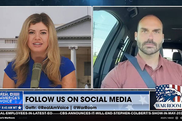 Eduardo Bolsonaro no programa WarRoom Eduardo Bolsonaro no programa WarRoom