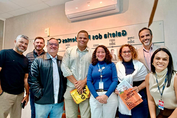 O ex-prefeito de Irecê Elmo Vaz integrou uma missão técnica do Governo da Bahia nos estados de Santa Catarina e Paraná O ex-prefeito de Irecê Elmo Vaz integrou uma missão técnica do Governo da Bahia nos estados de Santa Catarina e Paraná