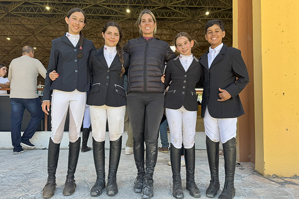 Equipe baiana de hipismo foi campeã brasileira em campeonato realizado nesta semana em Brasília (DF)