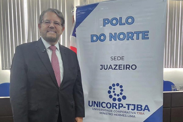 O diretor geral da Unicorp-TJBA, desembargador Jatahy Júnior, inaugurou nesta segunda-feira (7) um novo polo da universidade, em Juazeiro