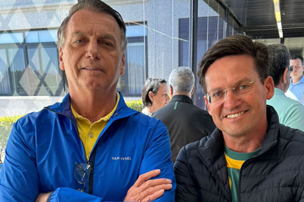 O ex-presidente Jair Bolsonaro (PL) e o presidente do PL na Bahia, João Roma O ex-presidente Jair Bolsonaro (PL) e o presidente do PL na Bahia, João Roma